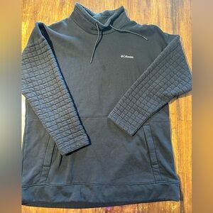 Columbia Black Quilted-Sleeve Pullover